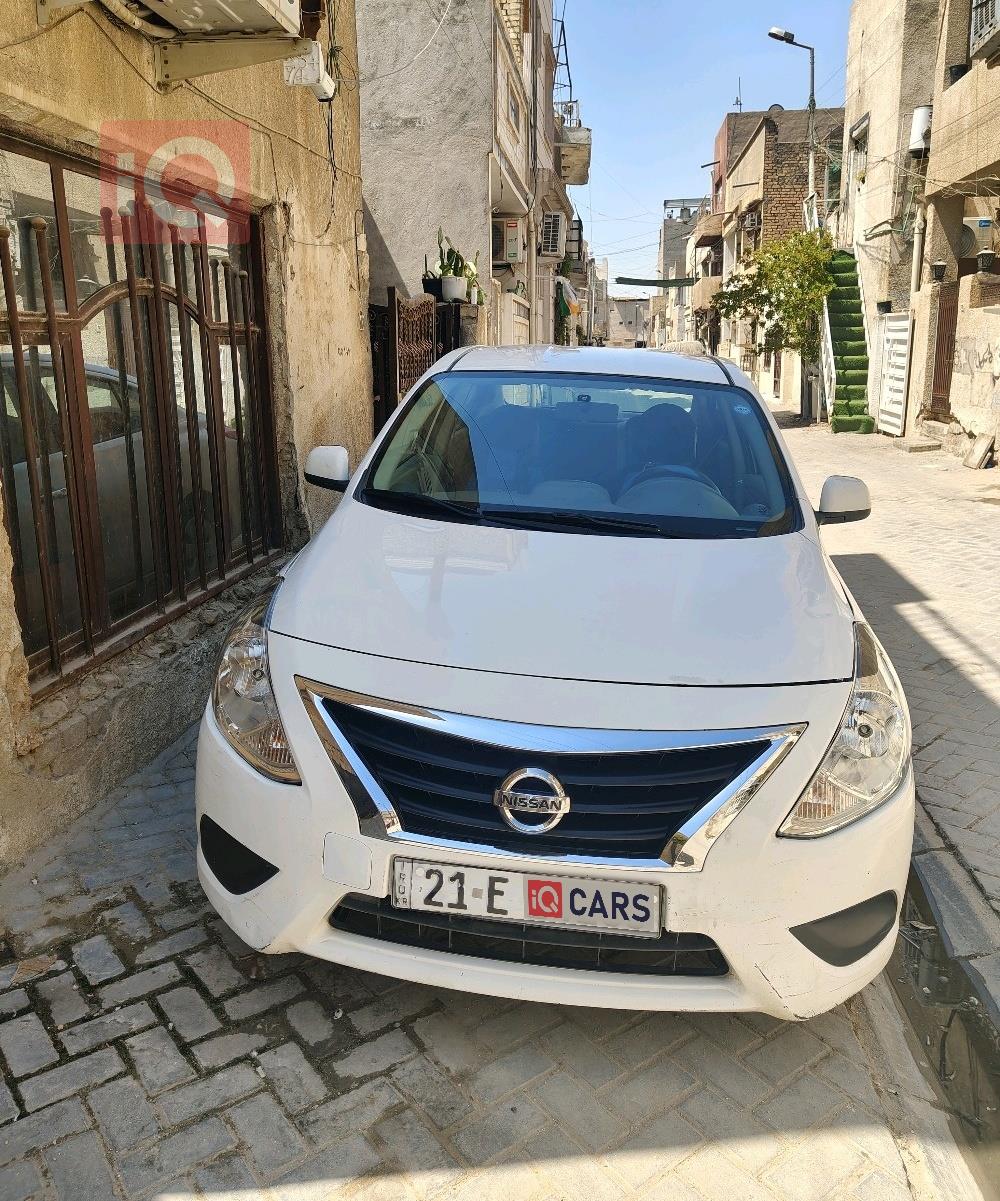 نيسان صني